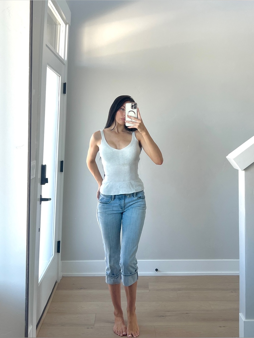 Metallic tank